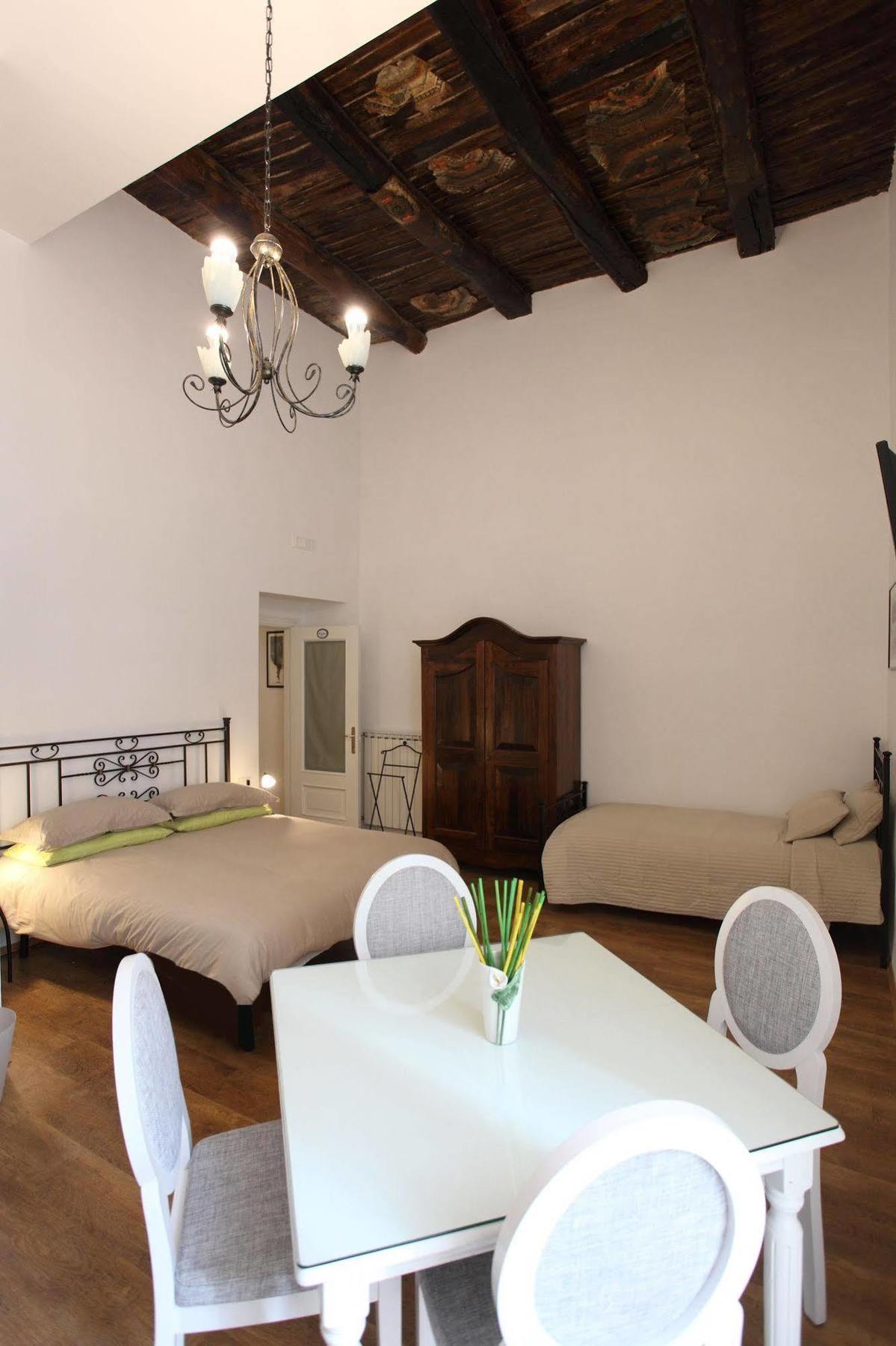 Napoli Pietrasanta Lt Bed & Breakfast Eksteriør bilde