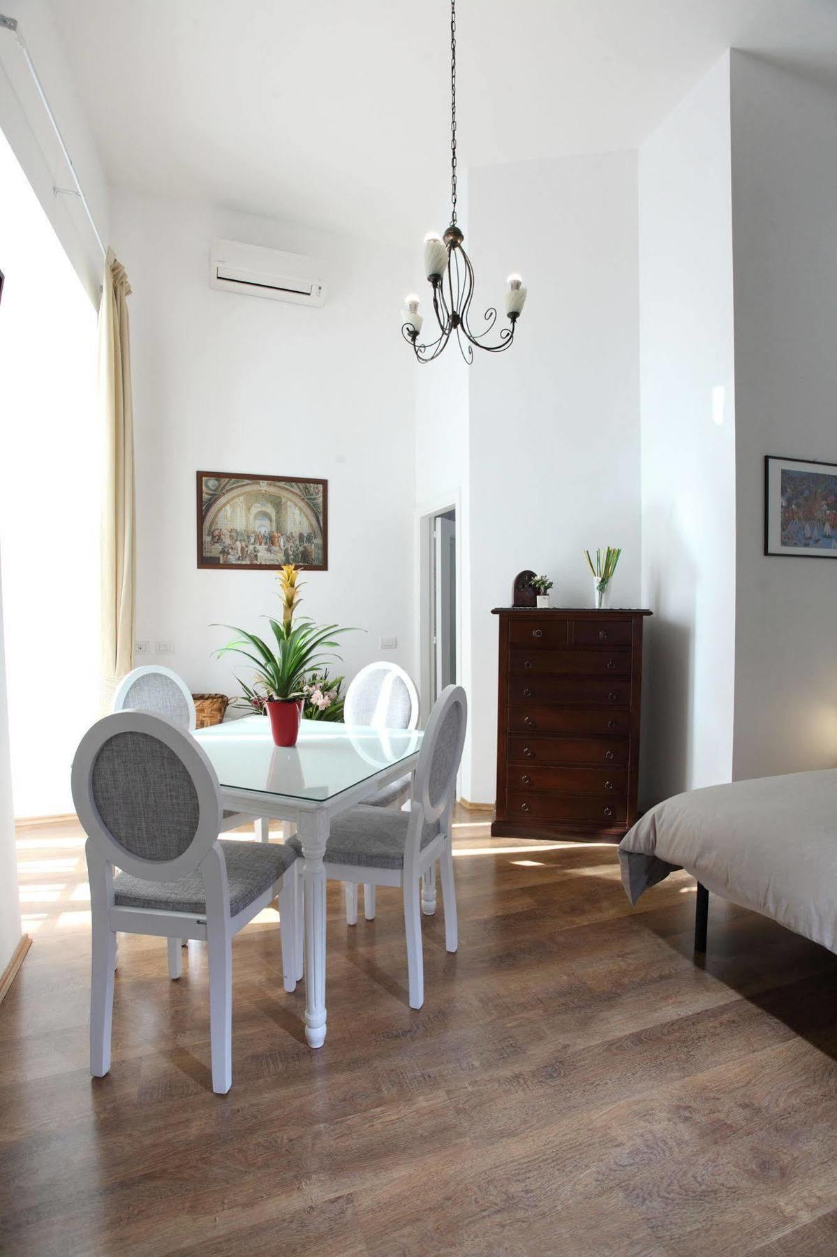 Napoli Pietrasanta Lt Bed & Breakfast Eksteriør bilde